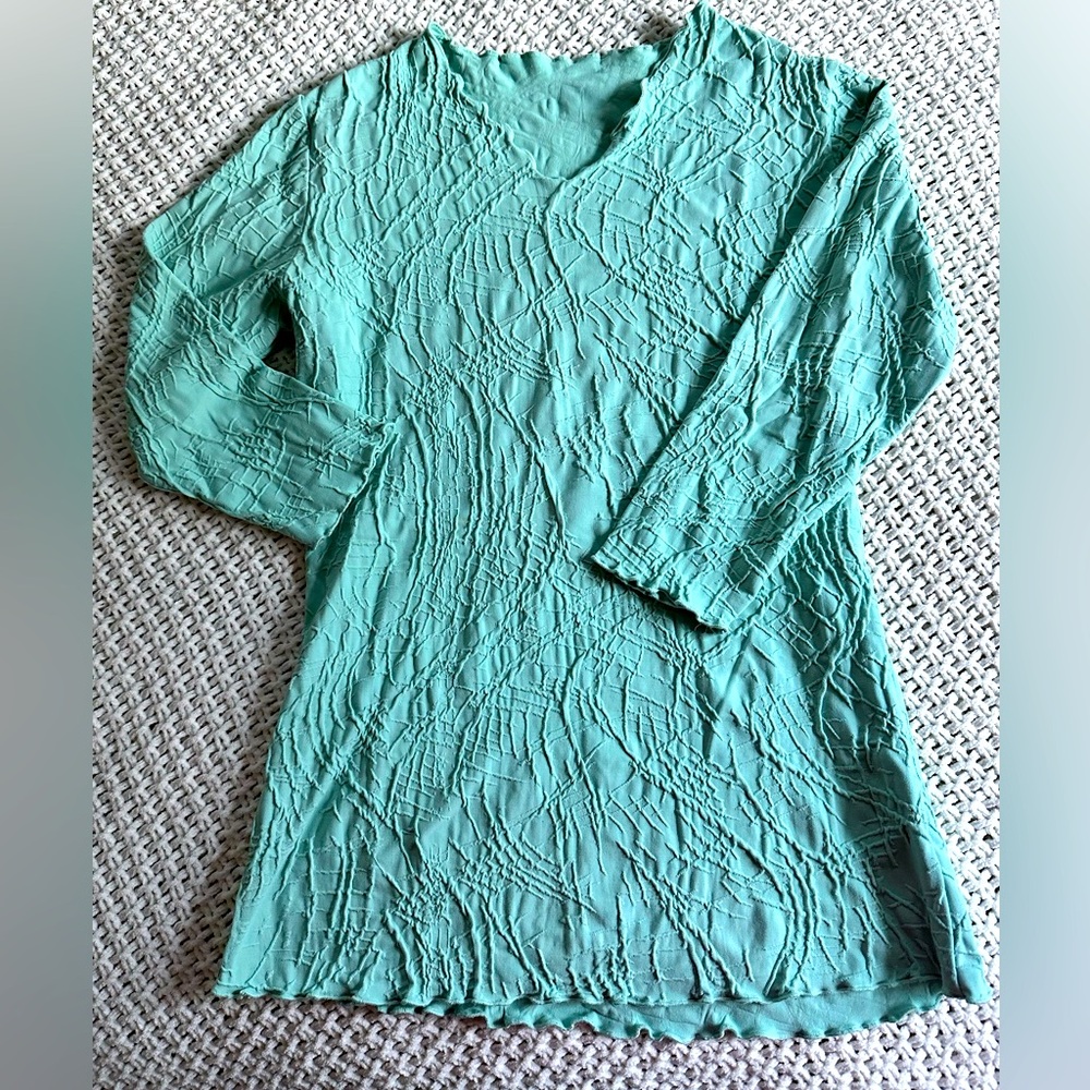 Haystacks 3/4 top Aqua small